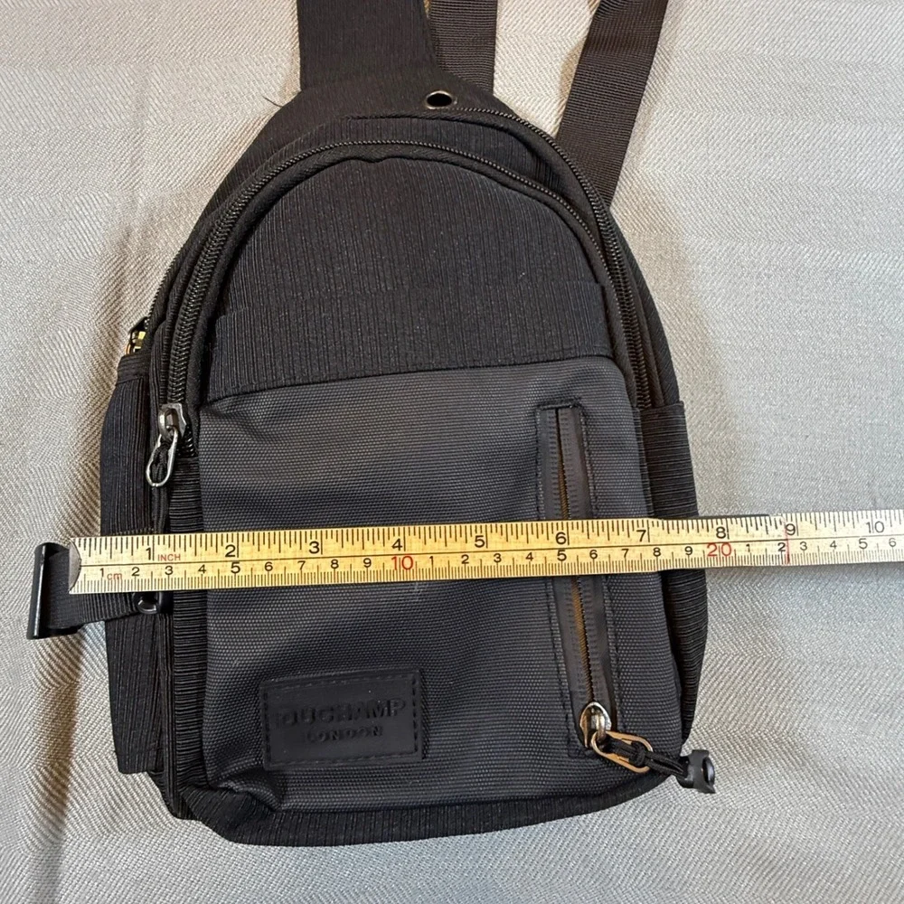 Duchamp London Mens Black Crossbody Sling Bag Tech Fabric Padded Mesh Back 2251